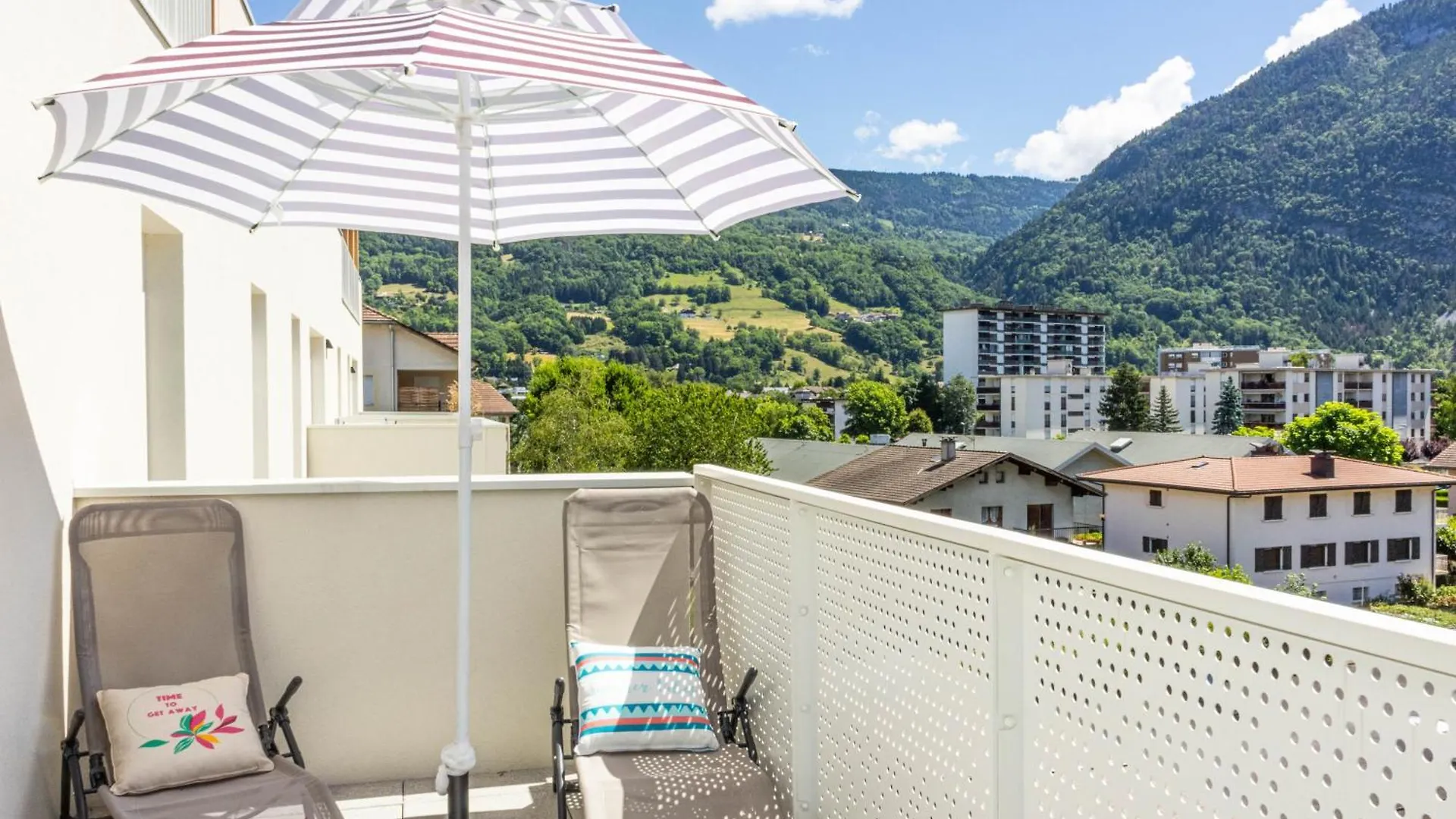 Contactos de Alpine Arve Get\'Away